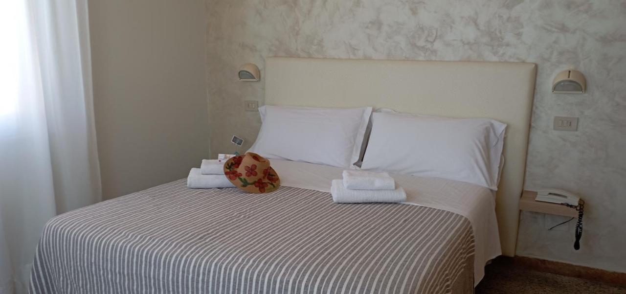 Hotel Raul Riccione Exterior photo